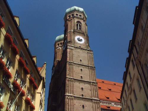Das Münchner Wahrzeichen: Die Frauenkirche