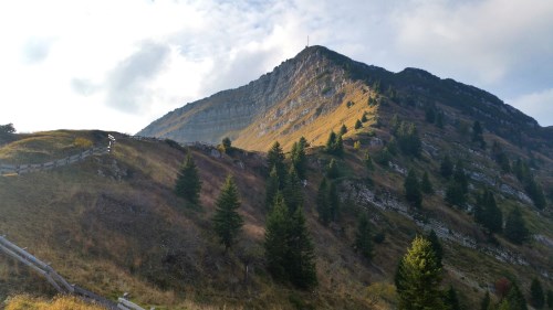 Blick hinauf zum Monte Tremalzo