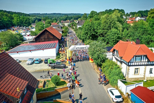 24. Franken Bike Marathon in Trieb - Impressionen: Kurz vor dem Start der Mitteldistanz