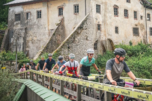 Salzkammergut Trophy in Bad Goisern - Stau an einer Treppe